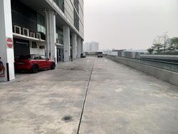Oxley Bizhub (D14), Factory #633703081
